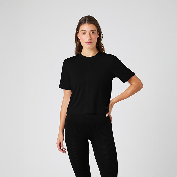 Studio Soft Cropped T-shirt Svart