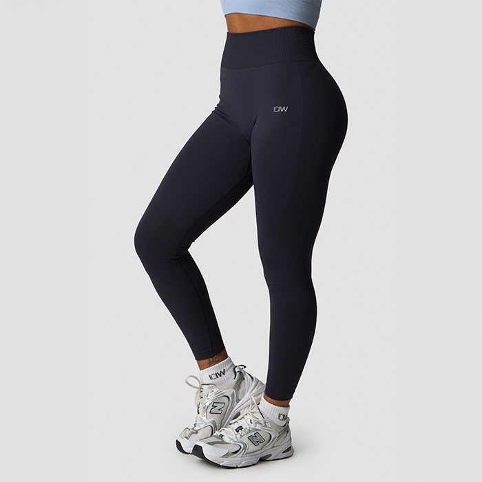 Define Seamless Tights